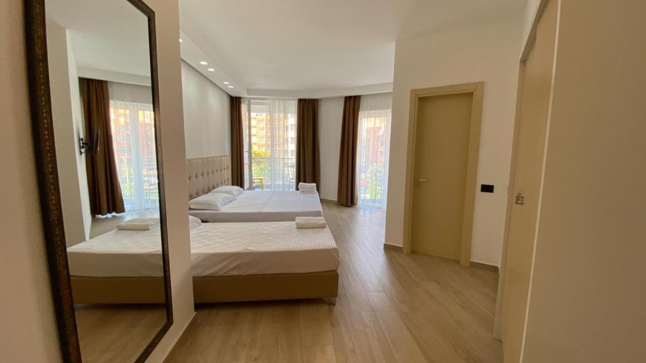 Mille Amici Hotel Shëngjin Zewnętrze zdjęcie