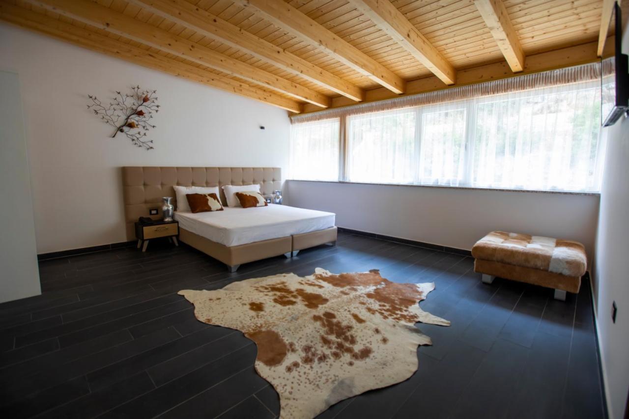 Mille Amici Hotel Shëngjin Zewnętrze zdjęcie