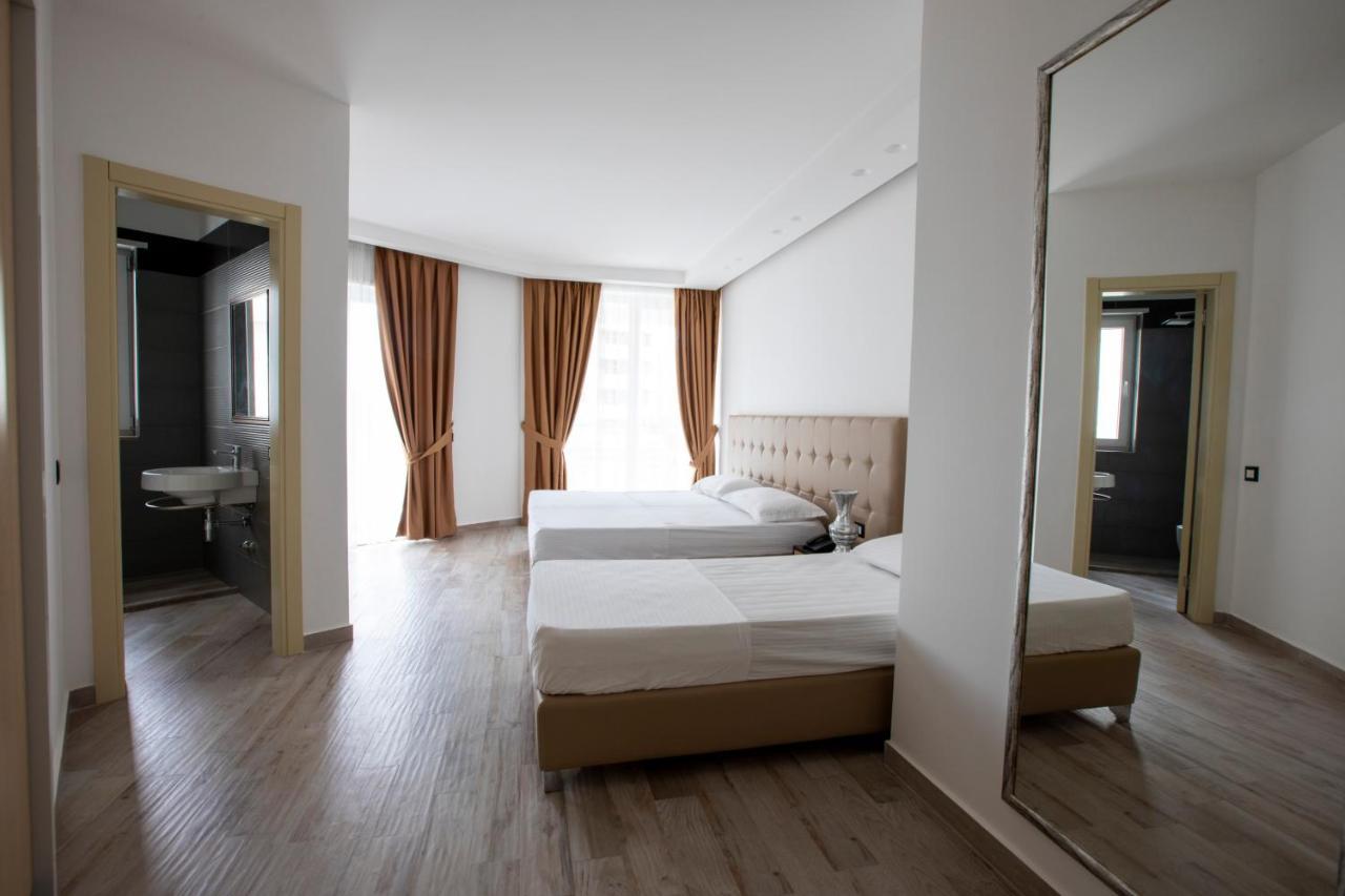 Mille Amici Hotel Shëngjin Zewnętrze zdjęcie
